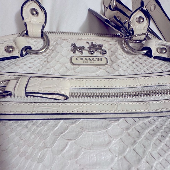 Coach Exotic white satchel crossbody bag #19635 - Picture 3 of 15
